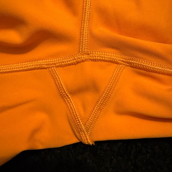 Women’s Lululemon Orange Leggings - Picture 7 of 9
